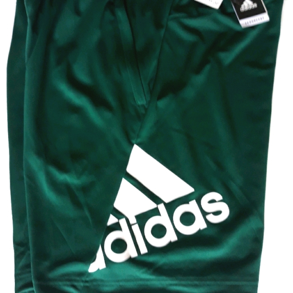 NWT Men's Athletic Training Shorts.